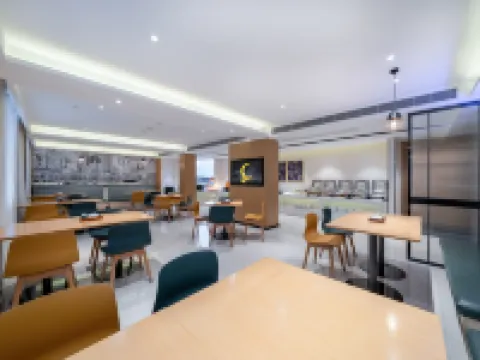 City Comfort Inn Hotel (Wuzhou Cangwu Bus Station) Hotel a Cangwu