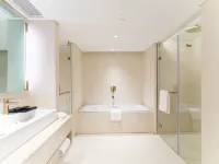 The Bauhinia Hotel Central - bajet