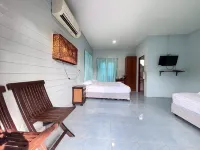 ไออุ่น แอท อัมพวา โรงแรมในอัมพวา