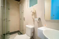 Tune Hotel KLIA Aeropolis (Airport Hotel) Отели в г. 