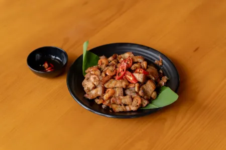 Gia Trang Heian Hoa Binh Отели в г. Хоабинь