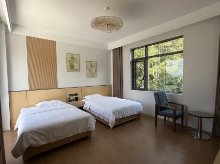 Yunshuiyao Homestay Отели рядом с достопримечательностью «Dabie Mountain Main Peak (Baima Main Peak)»