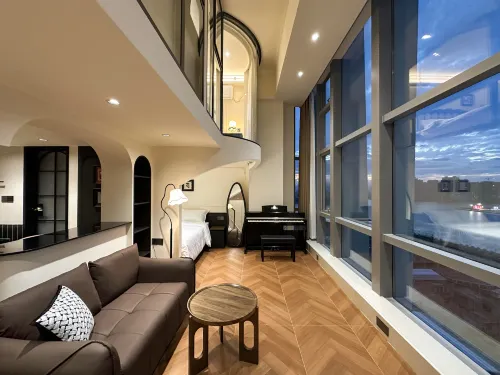 9th Morning · LOFT Duplex Apartment (Chaozhou Xiangqiao Riverside Branch)