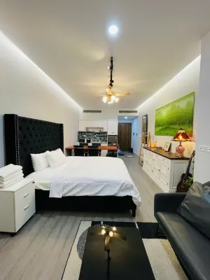 Golden King 7군-푸미흥 호텔