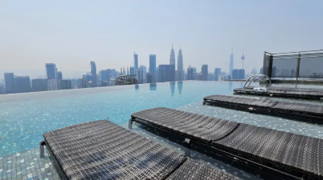 Expressionz Premium Suites @ KLCC Hotels near National Library of Malaysia