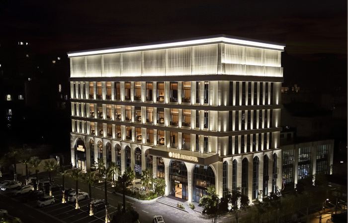 Jun Hotel (Jianshui Zitao Street）