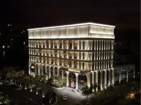 Jun Hotel (Jianshui Zitao Street）