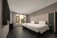 Yado Hotel  Xinzhou Ancient City Bar Street Hotels in Xinzhou