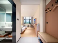 Huayi Select Hotel by Home Inn (Chuxiong Dayao County International Trade City) Hotels in Dayao