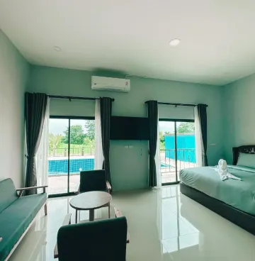 ห้องสวีท วิวสระน้ำ