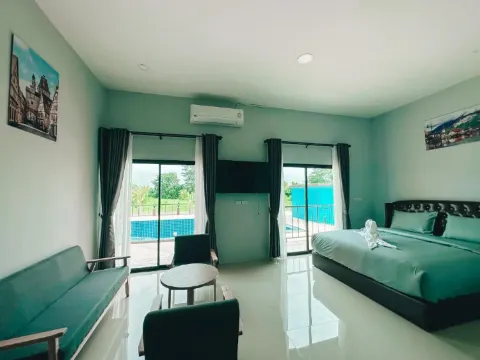 ห้องสวีท วิวสระน้ำ