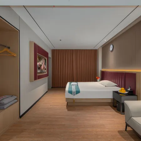 Yaxing International Hotel (Shangqiu Institute of Technology Branch)
