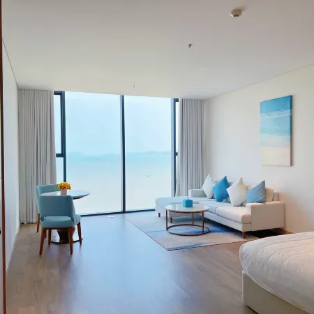 Alacarte Condotel Ha Long Bay