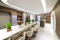 Zhu Xiaoding Hotel (Beijing Balizhuang Sihui Subway Station Branch)