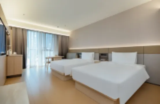 全季飯店（中山興中廣場昇華路店）