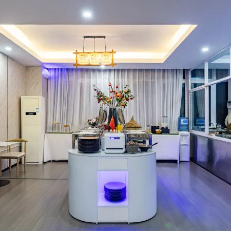 Shiping Shancheng Hotel (Culture Park)