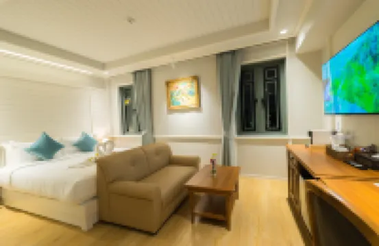 TUAN Hotel Bangkok near MRT Itsaraphap station Отели рядом с достопримечательностью «Храм Ват-Арун»