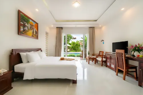 Hoi An Palmy Villa - Romanttinen