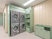 Haiyou Hotel (Tianjin Cultural Center Subway Station Branch) Hotels near Hexi