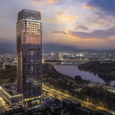 Taizhou Tiantai Accor Grand Mercure Hotel Hotels near Qiongtai Fairyland Canyon