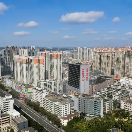 MEHOOD LESTIE Hotel (Zhanjiang Chikan Old Street Scenic Area)