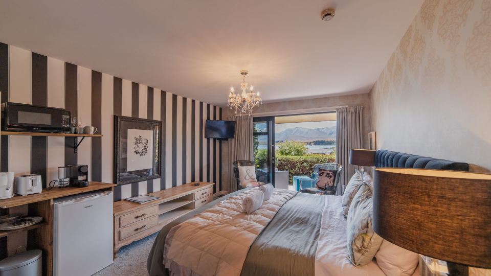 Private Room Near the Lake - Ohau