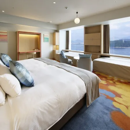 Grand Prince Hotel Hiroshima Отели рядом с достопримечательностью «Спа-комплекс The Blue»