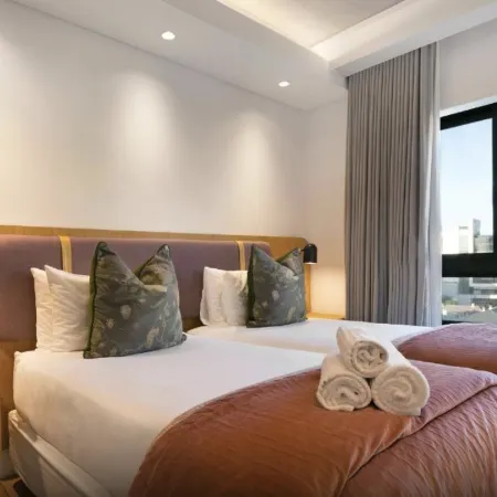 Latitude Aparthotel by Totalstay Отели рядом с достопримечательностью «Бантри-Бэй»