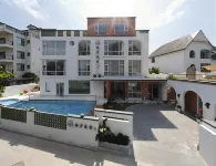 Muguang Qing'an Yinsa Guesthouse (Silver Beach Qiaogang Branch)