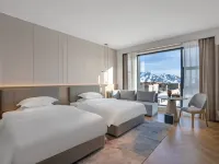 Junman Hotel Hotels in Qinggil
