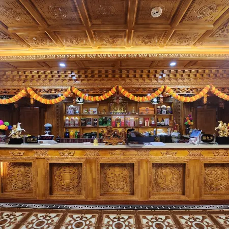 Maqu Amara International Hotel