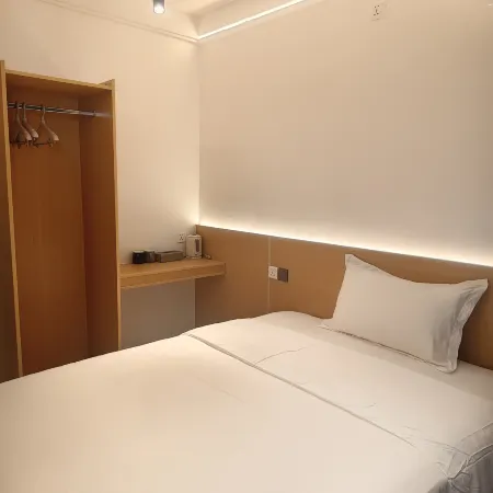 Impression LiuYang Hotel