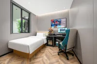 WanYoo Esports Hotel (Yiwu Aegean Sea Shopping Mall)