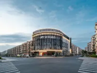 Homeinn Hotel (Shanghai Hongqiao Beixinjing Subway Station Jianhe Road) Hotels near Beixinjing Station