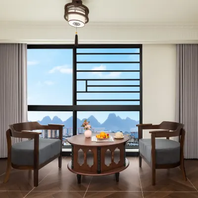 Pengyue Zilin Light Luxury PLUS Homestay (Huanlesong Branch) โรงแรมใกล้เขตมหาวิทยาลัย Hezhou