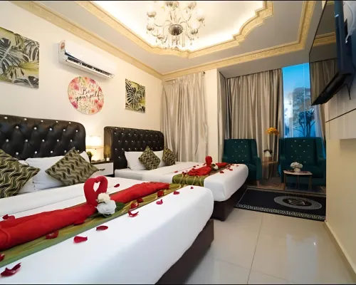 Ghazrin's Classic Hotel JB Отели рядом с достопримечательностью «Автостанция Ларкин-Сентрал»
