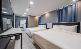 The Muse Hotel & Residence - Housity