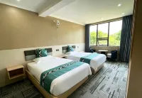 Zhixing Yunjing Business Hotel