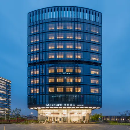 Mercure Shanghai Lujiazui Binjiang Center