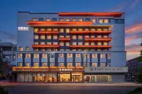 H MｕＦengHotel (Xuchang Liuyi Road Fat Donglai Times Square) - parkir