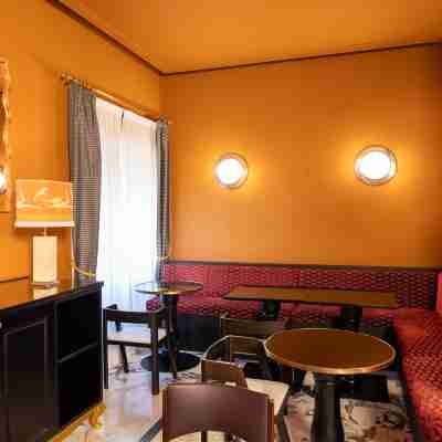 Boutique Hotel Metro 900 Dining/Meeting Rooms