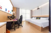 Manxin esports cinema hotel (Suining station Chengbei passenger station branch)