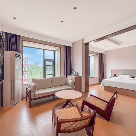 Fugou Qianmo Fashion Hotel