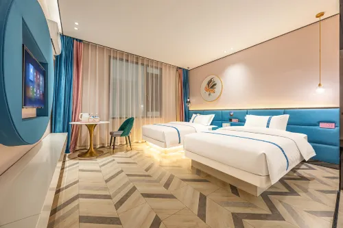 qishe Hotel (Guangnan Transport Hub)