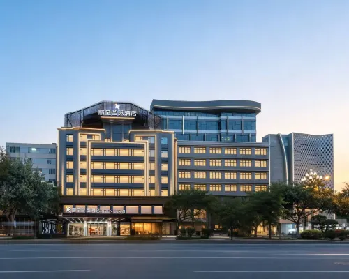 Quanzhou Jinjiang International Airport Licheng Lanmi Designer Hotel (Wudian City Branch) Hotels in Jinjiang