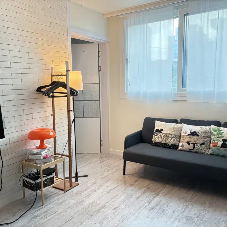 “Charming Rooftop Accommodation in Daegu / Private Rooftop Stay / Late Check-out”