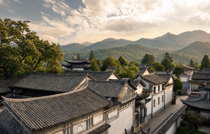 Dali Heqing Yuhou Danmotang Boutique Cultural Hotel
