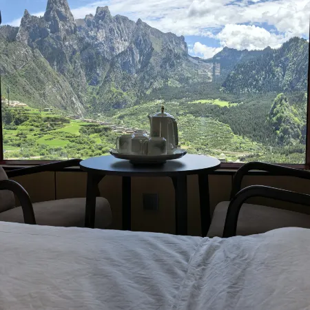 Zhagana Thumb Inn