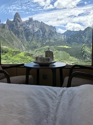 Zhagana Thumb Inn