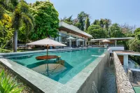 Luxury Villa Skyfall Phuket Ocean View - インフィニティプール